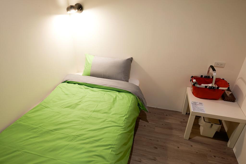 Ease Single Inn Тайчжун Экстерьер фото