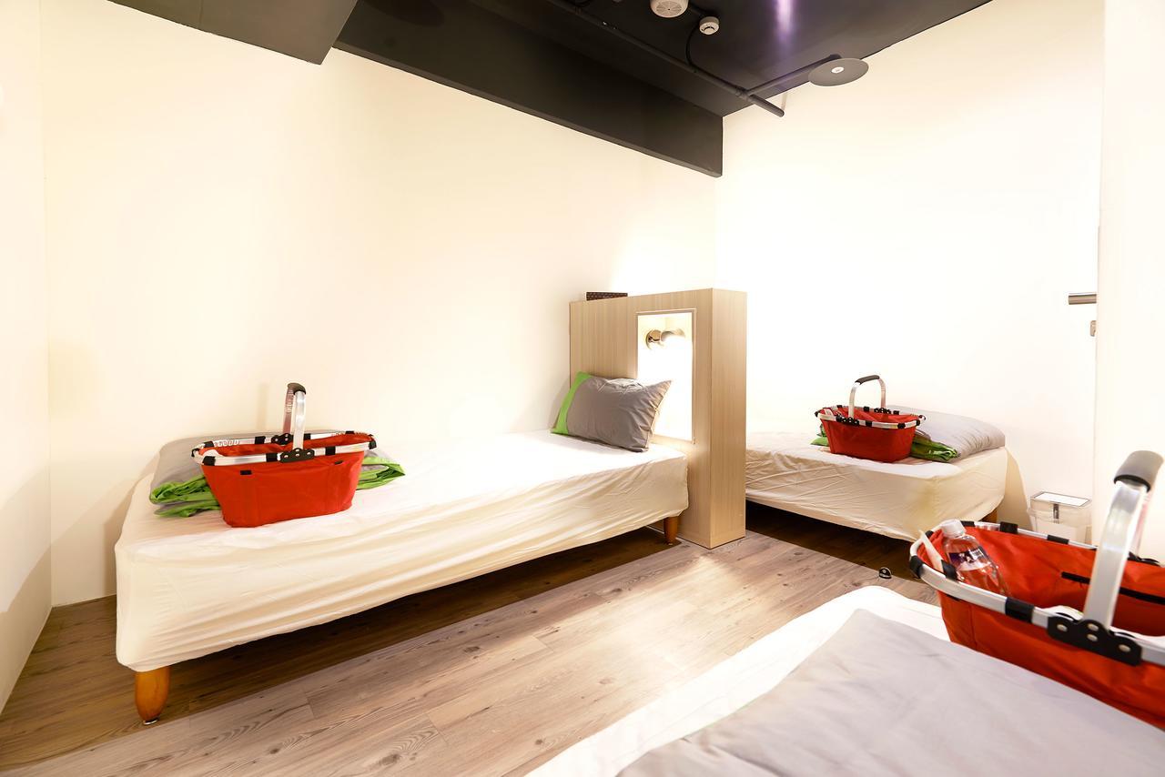 Ease Single Inn Тайчжун Экстерьер фото