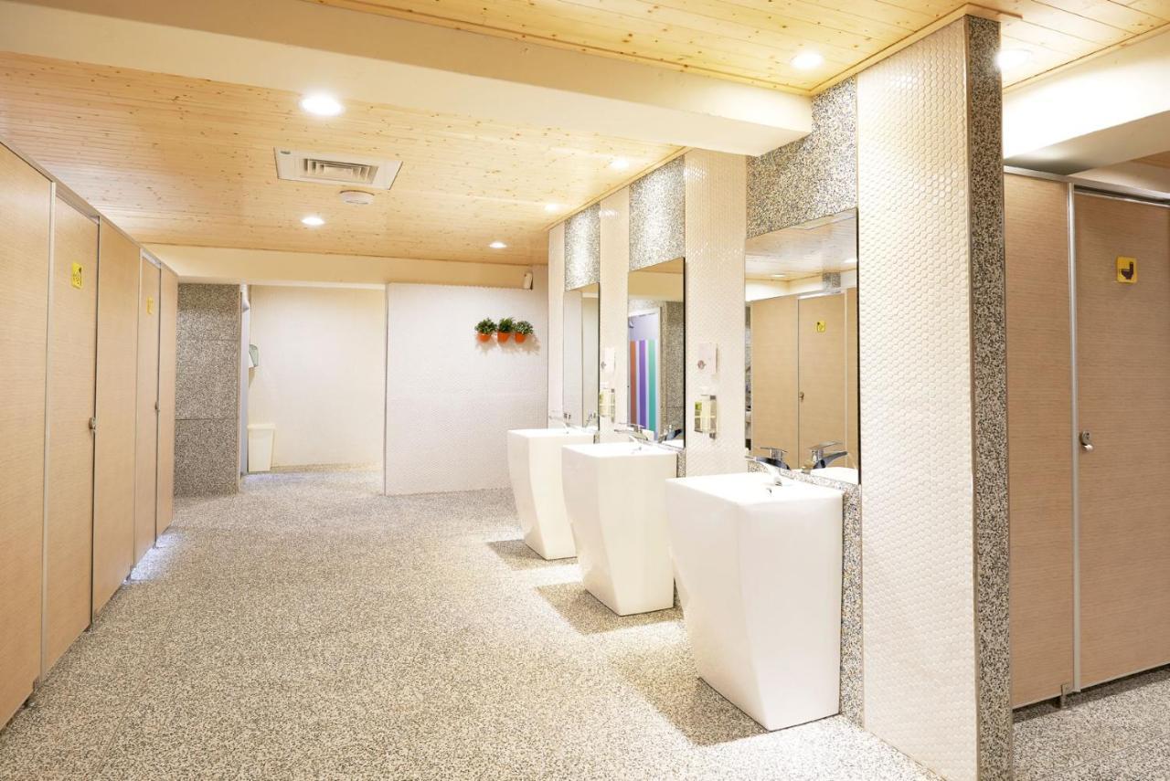 Ease Single Inn Тайчжун Экстерьер фото